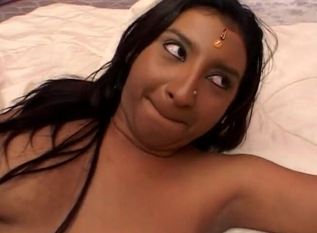 Indian Heat: Round ass indian slut sucking dick and getting fucked in...