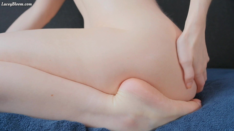 Lacey Bloom: Pemujaan kaki sampai orgasme 6