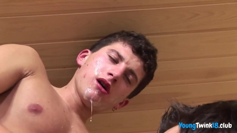 Sam Cox 18: Flip flop and hard gay porn