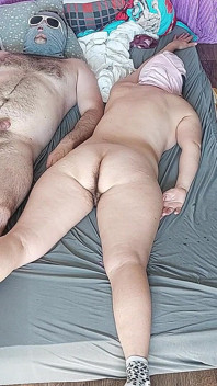 Cumshot on Wife's Big Ass