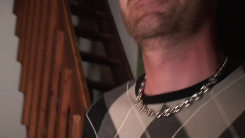 STRAIGHT BOY CURIOUS: Futută fără prezervativ de o arăboaică dominantă heterosexuală