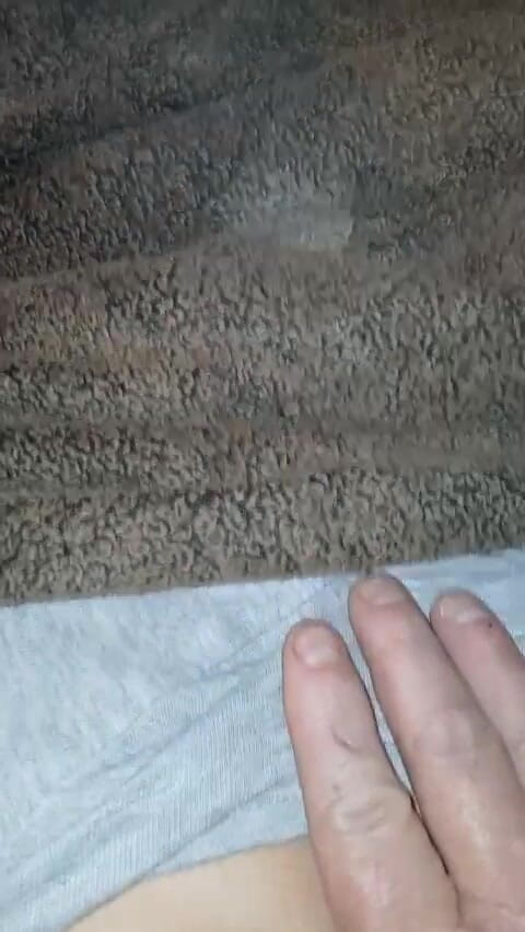 Taleny: Latina Hotwife creampie Städa upp