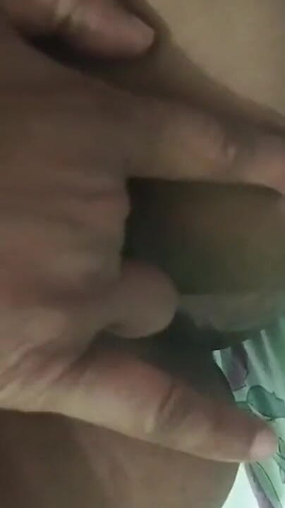 Desi Girl Fingering and Insert Her Finger and Squerting (Bengalisex) Desi Girl Fingering and Insert Her Finger and Squerting (Bengalisex)
