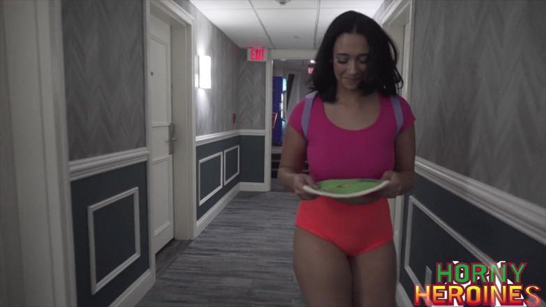 Freak Mob Media: Big Booty Dora Follows the Map to a Huge BBC