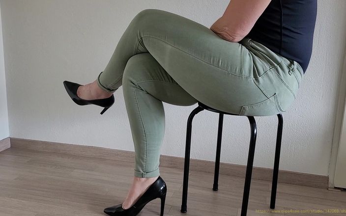 MisS Angel: Green Thight Seksowne dżinsy i wysokie obcasy