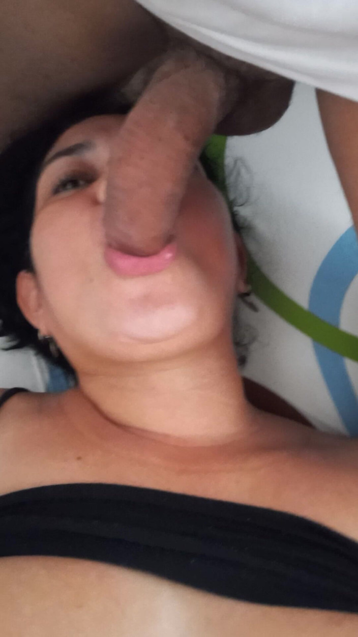 Valkyrie and Luigy Couple: मेरी प्रेमिका से स्वादिष्ट लंड चुसाई जो चूसना पसंद करती है