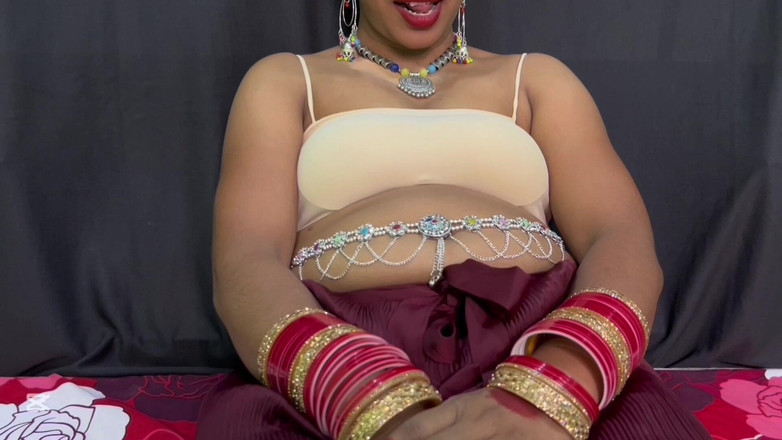 Royalbhabhi: 肮脏的肮脏谈话seema bhabhi全性德西哥在嘴里射精