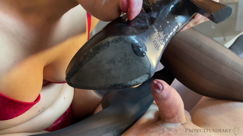 Projectsexdiary: Spray off your cum on my leather boots