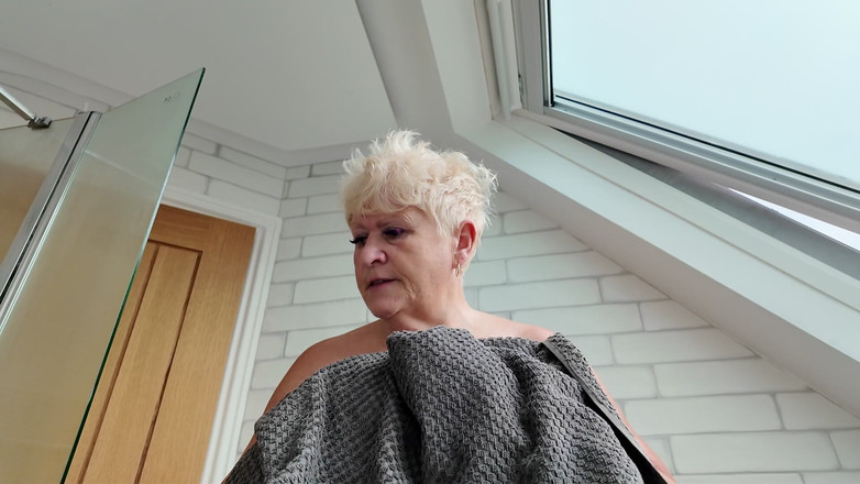 Uk Joolz: 에어비앤비에서 샤워 시간