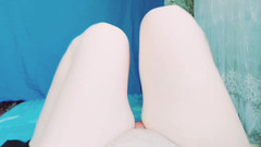 Kitty_Cross: 2次射精在一分钟的免提射精与光滑的腿热厚大腿手淫小