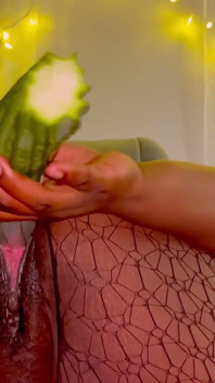 Examen des légumes !! Baisons ce nouvel article