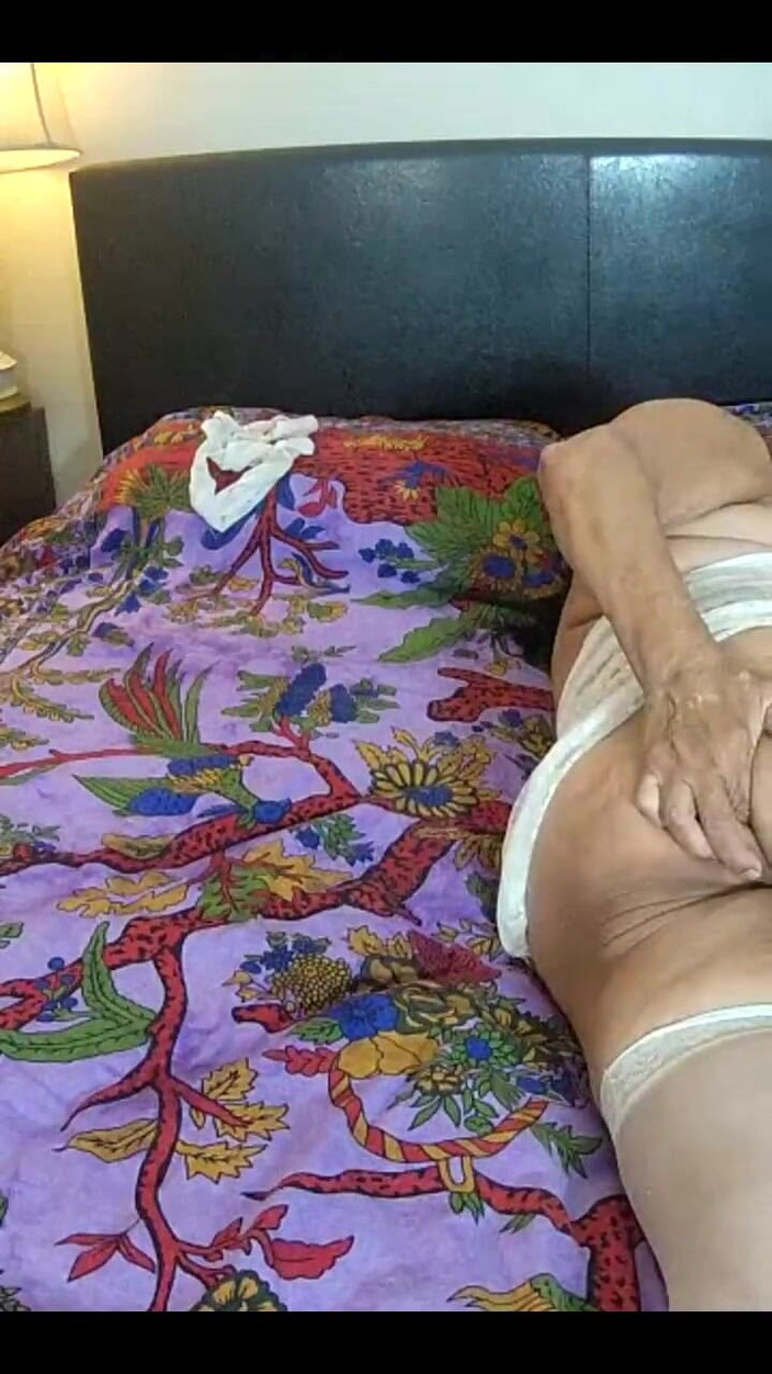 Zilah Luz: Streaming Dimulai