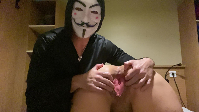 Radicalmaximumsex: Hand in Pussy sexy paarse dildo