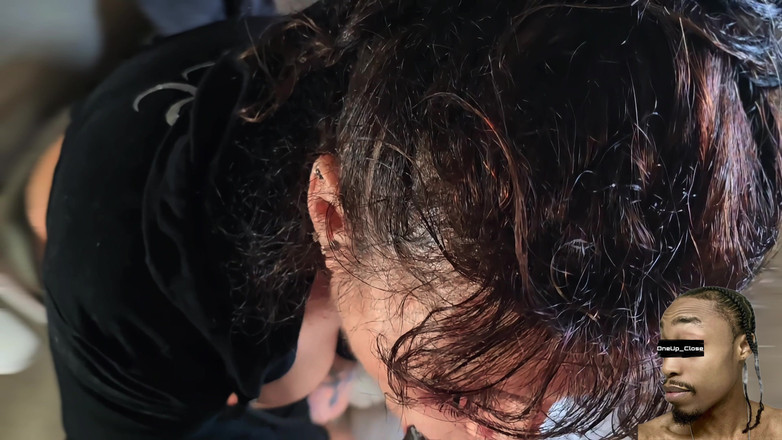 OneUp_Close: Slim Incontra Hollee