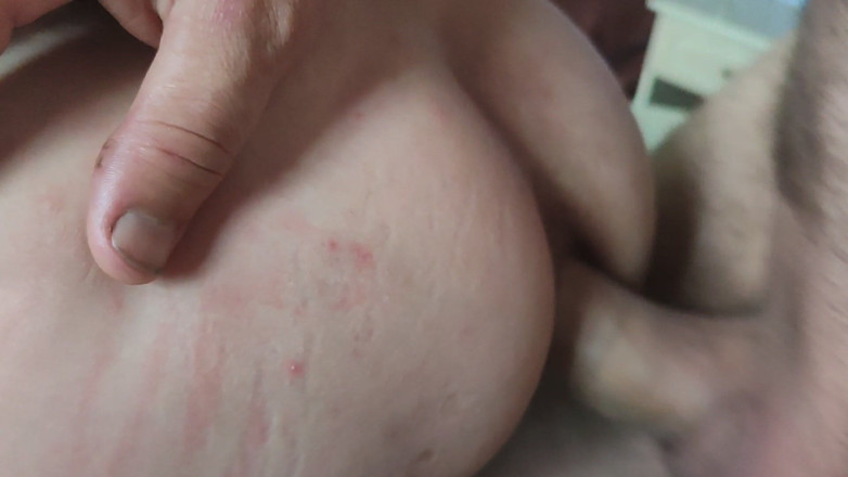 DirtyLubov: Orale en anale seks met een brunette
