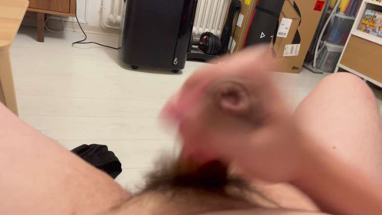 Aimeronds: So viel Sperma, schau genauer hinein