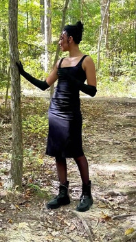 Stepmommy Wears Long Black Gloves in the Park