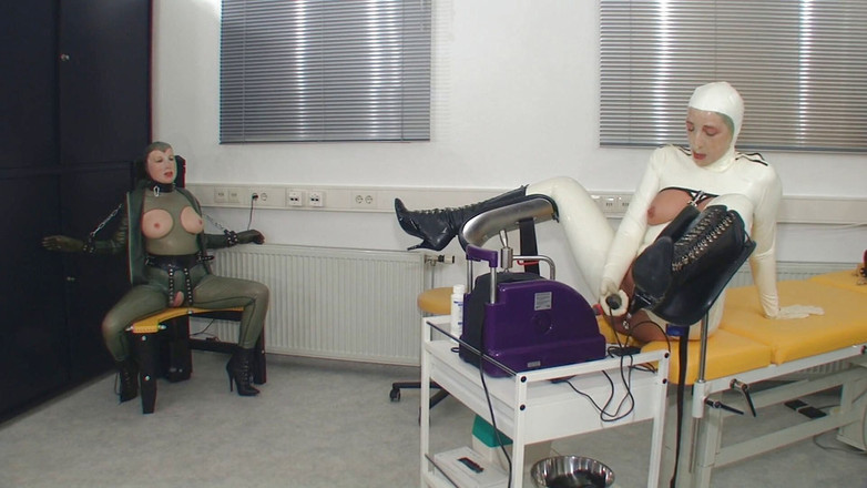 Rubber & Clinic Studio - 1ATOYS: 2 sluts - 2 fucking machines