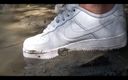 Jon Arteen: Jon Arteen yeni spor ayakkabıları nike air force one af1...