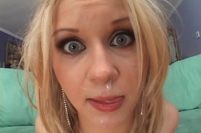 Black Sinner: Cette blonde sexy aime la double pénétration