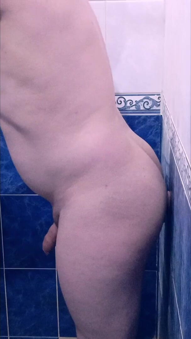 Robert Douglas: Massage de la prostate sous la douche