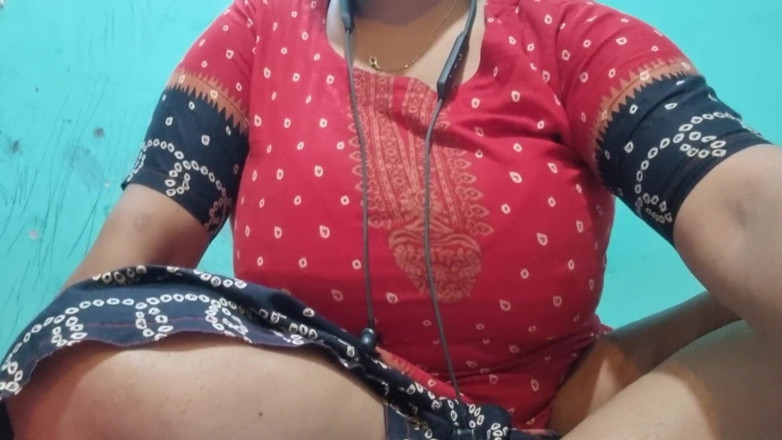 NilaRani693: Un eccitante vero video solitario fatto in casa con un...