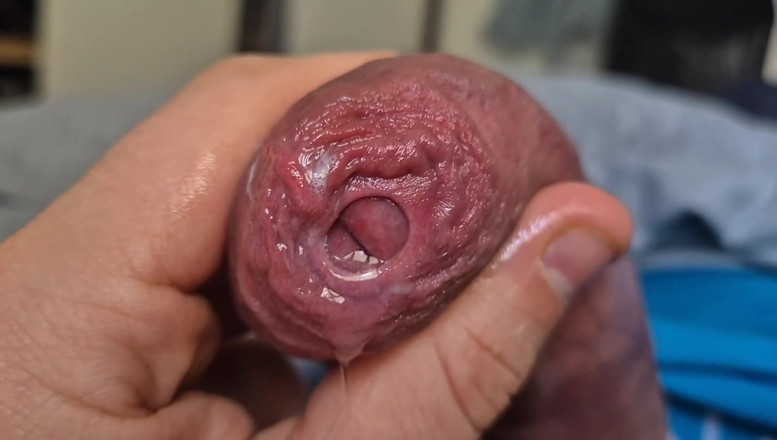 GloomyChase977: Nesestříhaná hra s precum