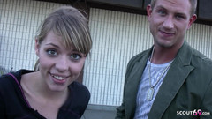 Full porn collection: Awek remaja blonde kurus Nicole dikongkek secara rahsia di atas...