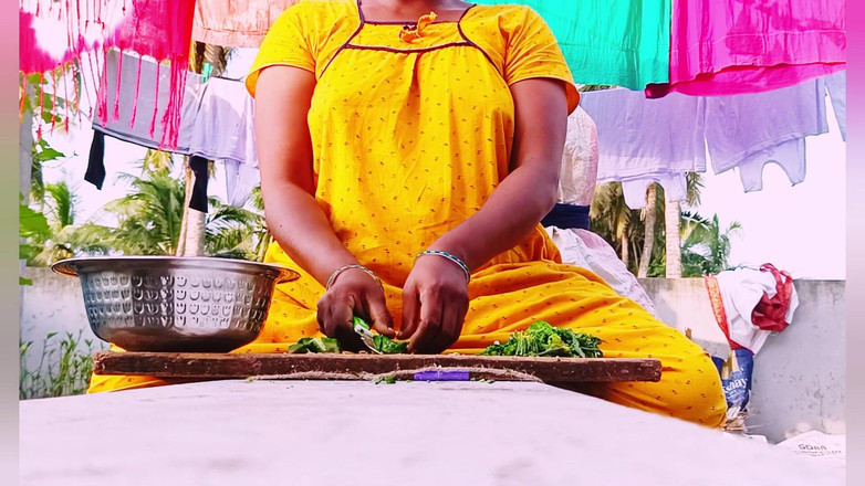 Telugu honey lips: 인도 아름다운 하녀 섹스 하우스 소유자 작은 자지, 텔루구 더러운 이야기.