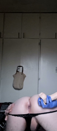 Solo orgazm dildo