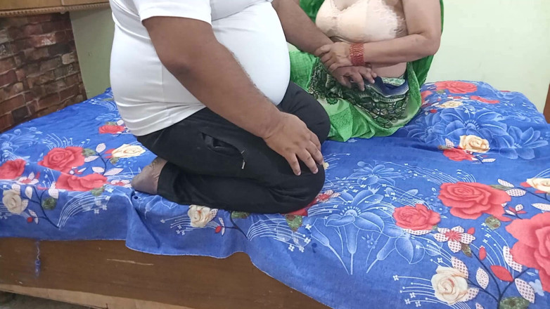 aliabegum: 美しい新婚妻が寝室で夫に犯される。フルヒンディー語音声
