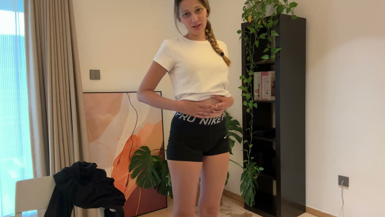 MiaPixie: สายจีเหม็นๆ ของ Sniff Mia Pixie หลังออกกําลังกายจัดหนัก