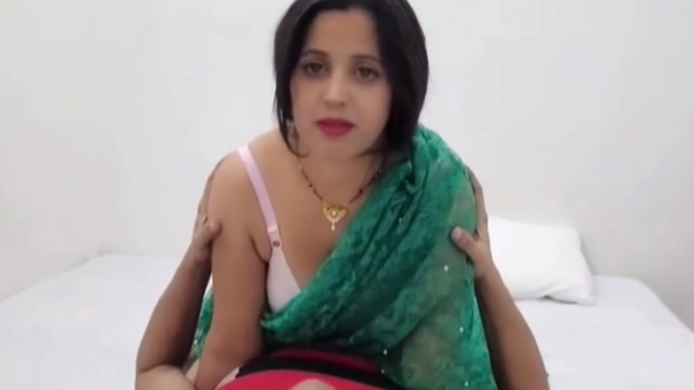 Komalaman: 私はセックスインドの男の子が大好きです