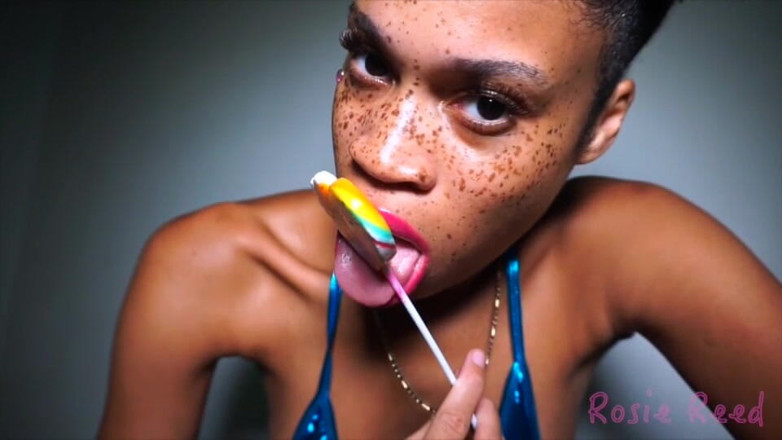 Rosie Reed: Mindfucked bởi Shiny Lips Lolly (định nghĩa tiêu chuẩn)