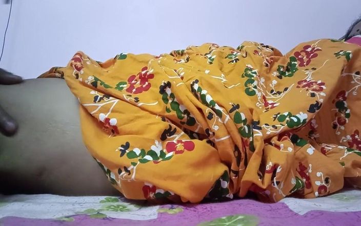 bengalihousewife: Indická bengálská hospodyňka Boudi masáž šuká
