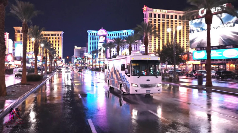 Red bottom productions: 베가스 모바일 섹스 축제의 마지막 밤