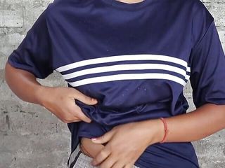 Saloni: Fucking My Horny Indian Wife in Bedroom Full Night on...