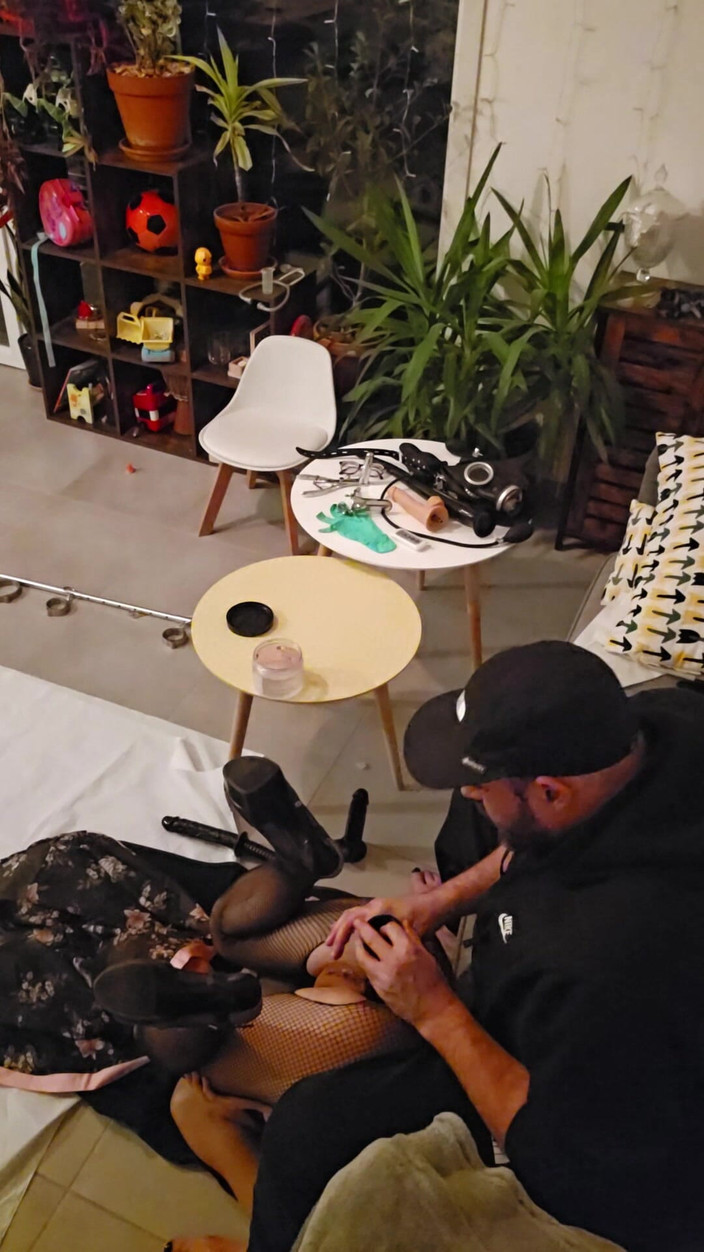 J and rose: Anal Eğitim