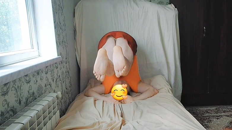 Kitty_Cross: Gorgeous Sissy with Big Booty Making Everyone Desire More