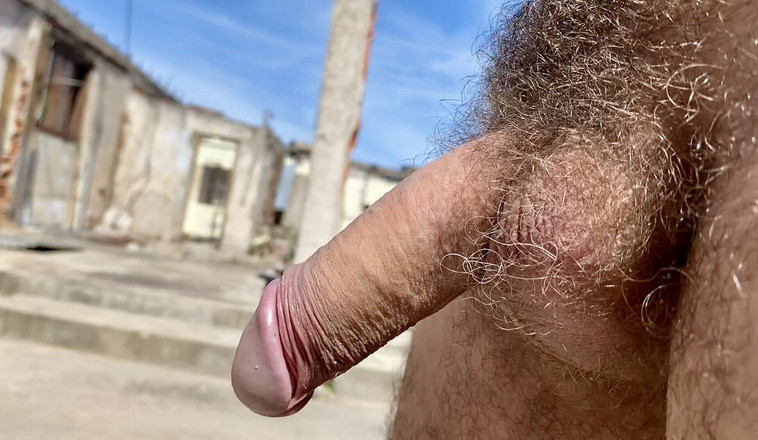 Placer_macho: Kontrola terasy, zatímco pracují ...