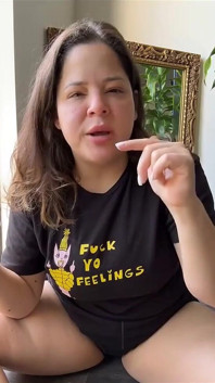 Dani valentina के साथ लाइव स्ट्रीम
