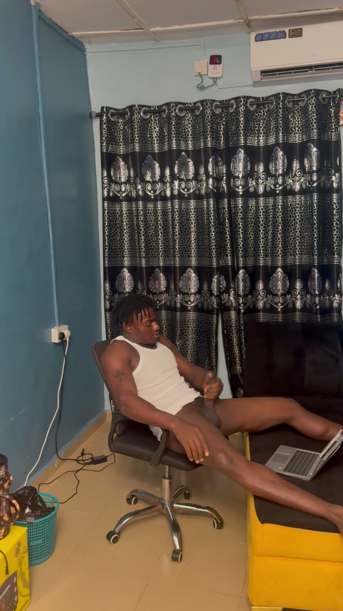 Blackthug20k: Ayo berdansa dengan ayah