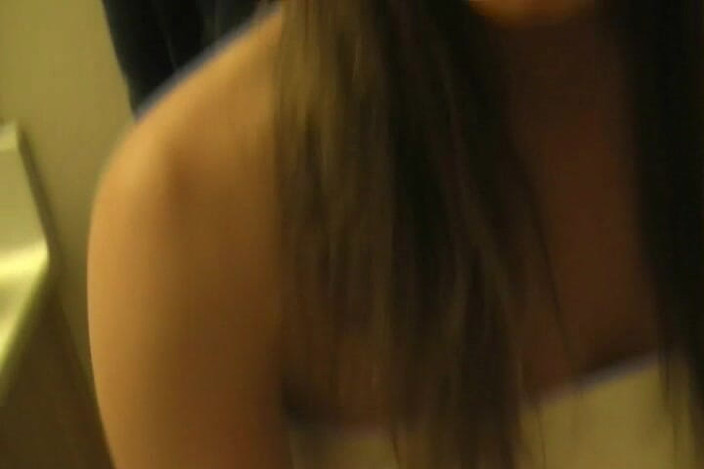 Porn Nerd Network: El nerd porno: Jody: follada en el baño