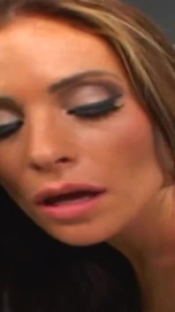 5 scen - Desirous milf - 5 - Pełny film / Ponad 100 min