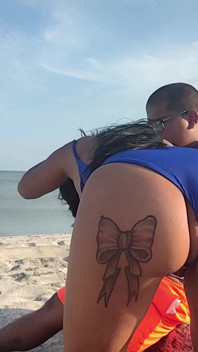 Elle Se Fait Prendre Dehors! Compilation Amateur Énorme De Cette Petite Latina Sexy Se Faisant Baiser En Public
