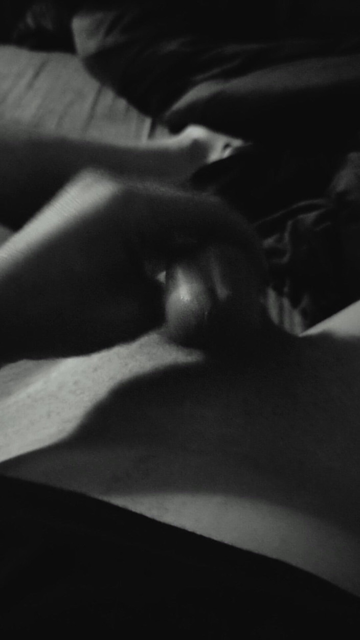 Misses Dickinson and Roughael: Дивіться, як ми з дружиною кінчаємо в гарячій сольній дії