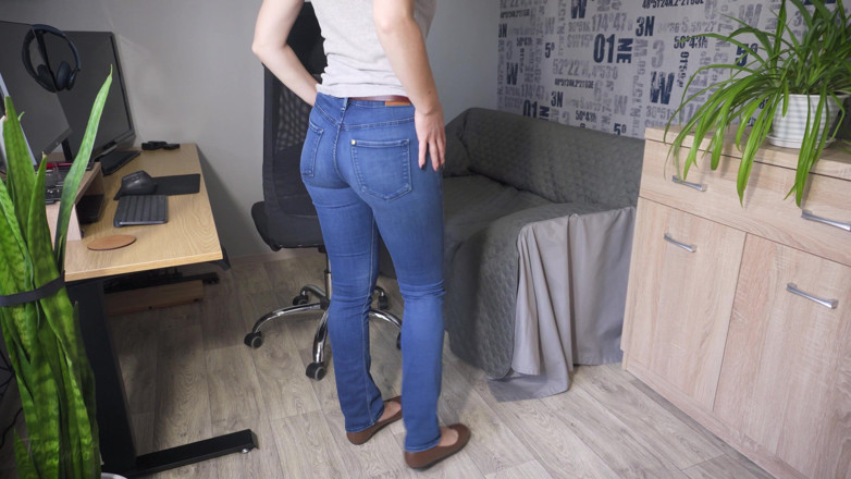 Teasecombo 4K: necken in engen bluejeans und full backhöschen