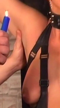 丰满熟女被绑住夹子和蜡