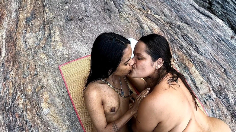 Paty Bumbum: Desi Indian on Nude Beach Live Sex with Paty Bumbum