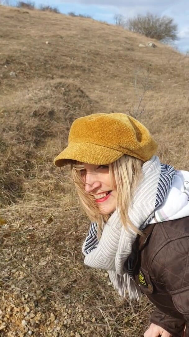 Serenexx: टहलने के दौरान पेशाब करना! Serenexx